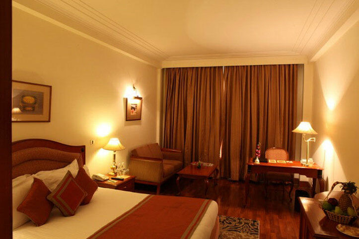 The Bristol Hotel Gurgáon Kültér fotó