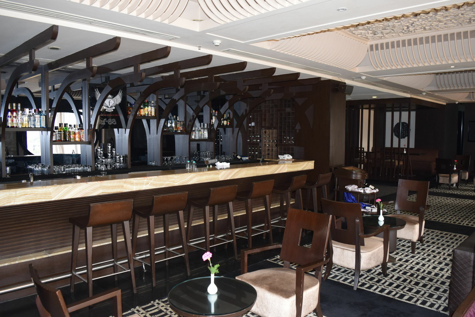 The Bristol Hotel Gurgáon Kültér fotó