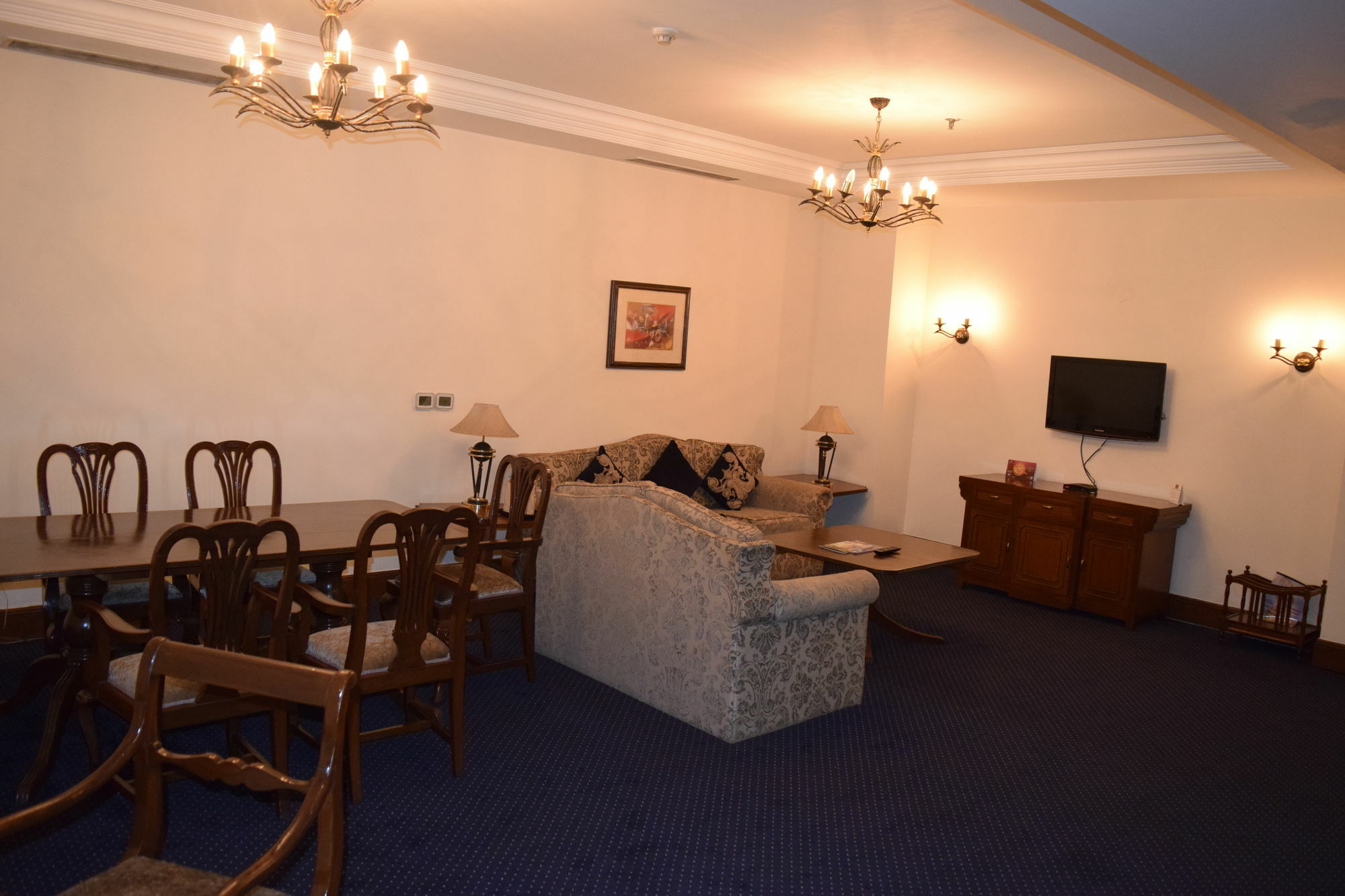 The Bristol Hotel Gurgáon Kültér fotó